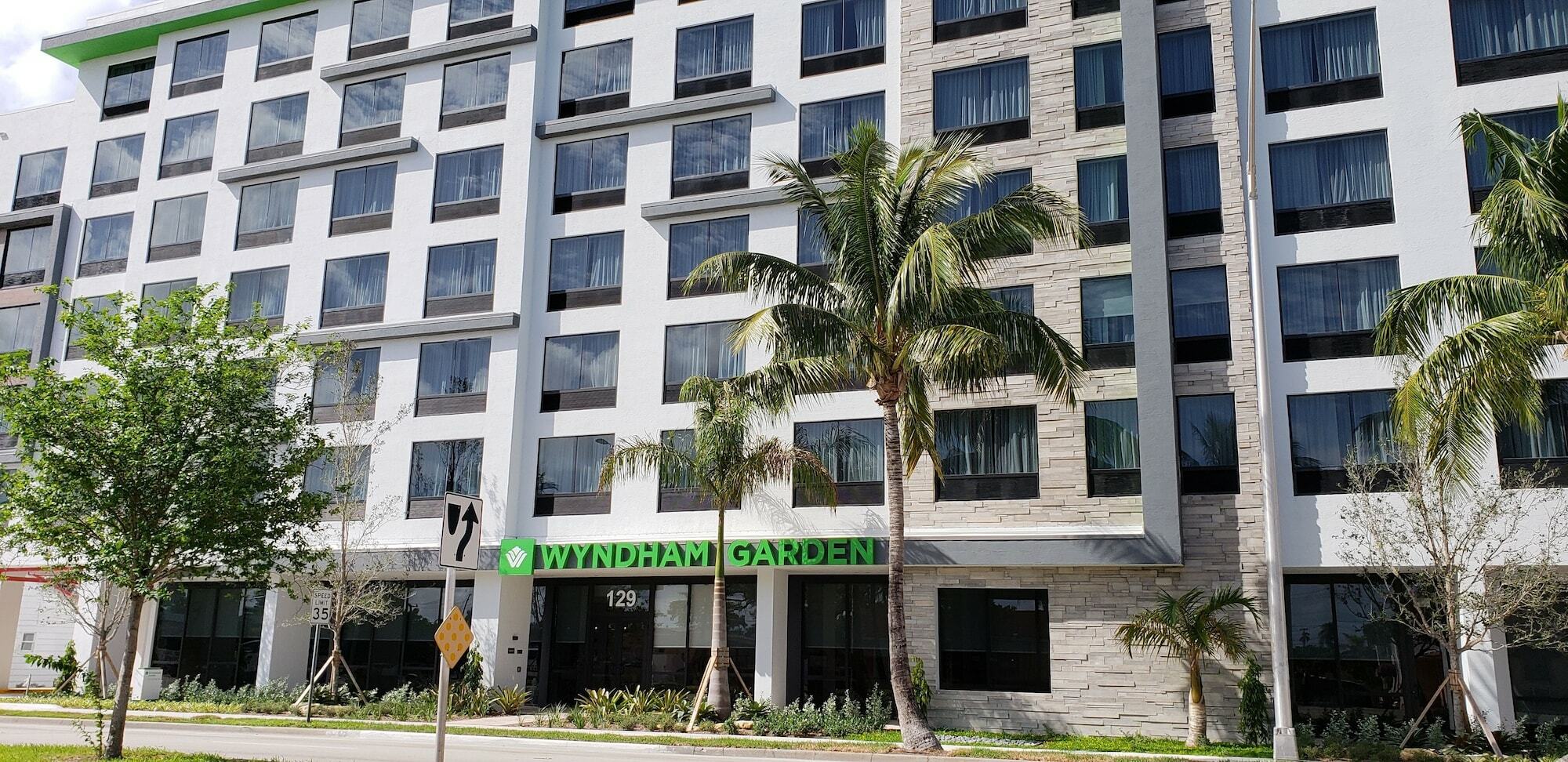 Wyndham Garden Ft Lauderdale Airport & Cruise Port Hotell Dania Beach Eksteriør bilde